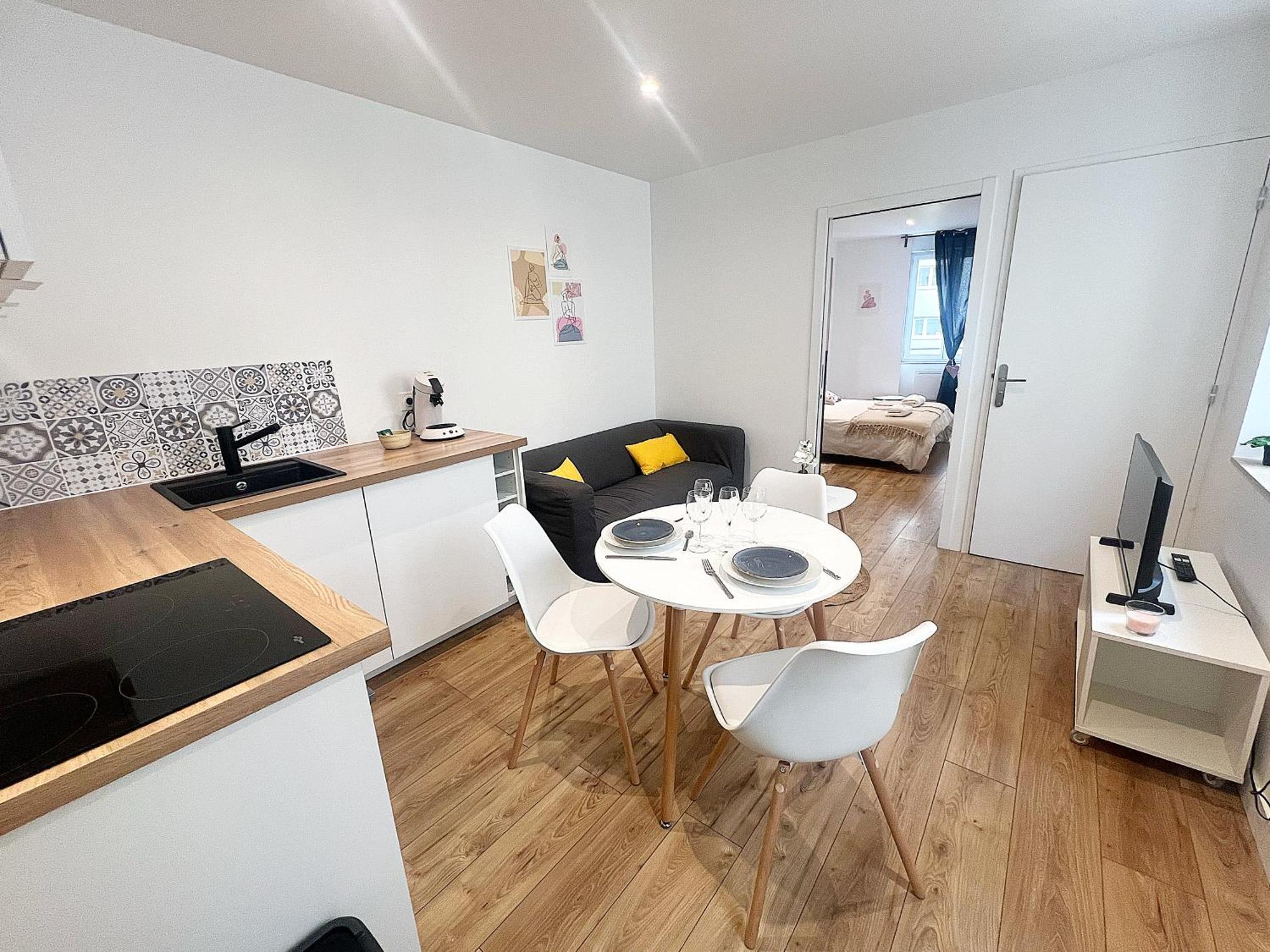 Le Petit Barbusse, Proche Centre Avec Netflix Apartment Реймс Екстериор снимка
